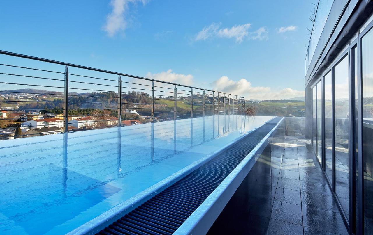 Wellness- & Sporthotel Jagdhof Rohrnbach Bagian luar foto